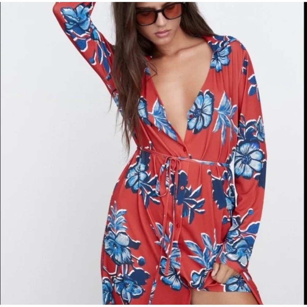 Zara Floral Print Dress Size Large V-neck Button Down Long Sleeve Red Blue White